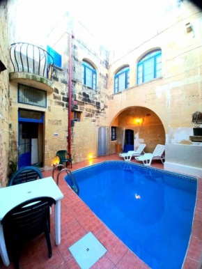 Ta lucia farmhouse